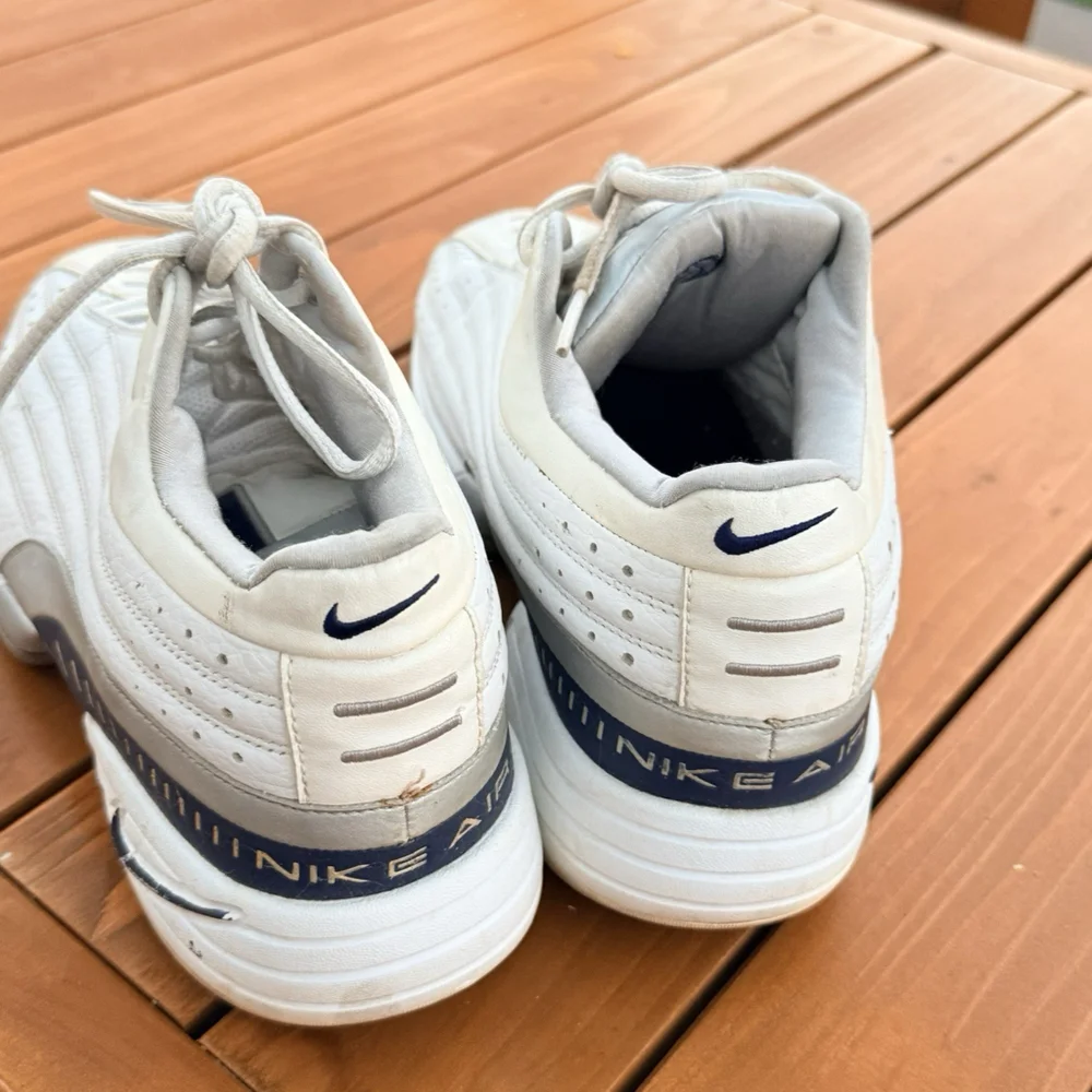 Nike elevate your